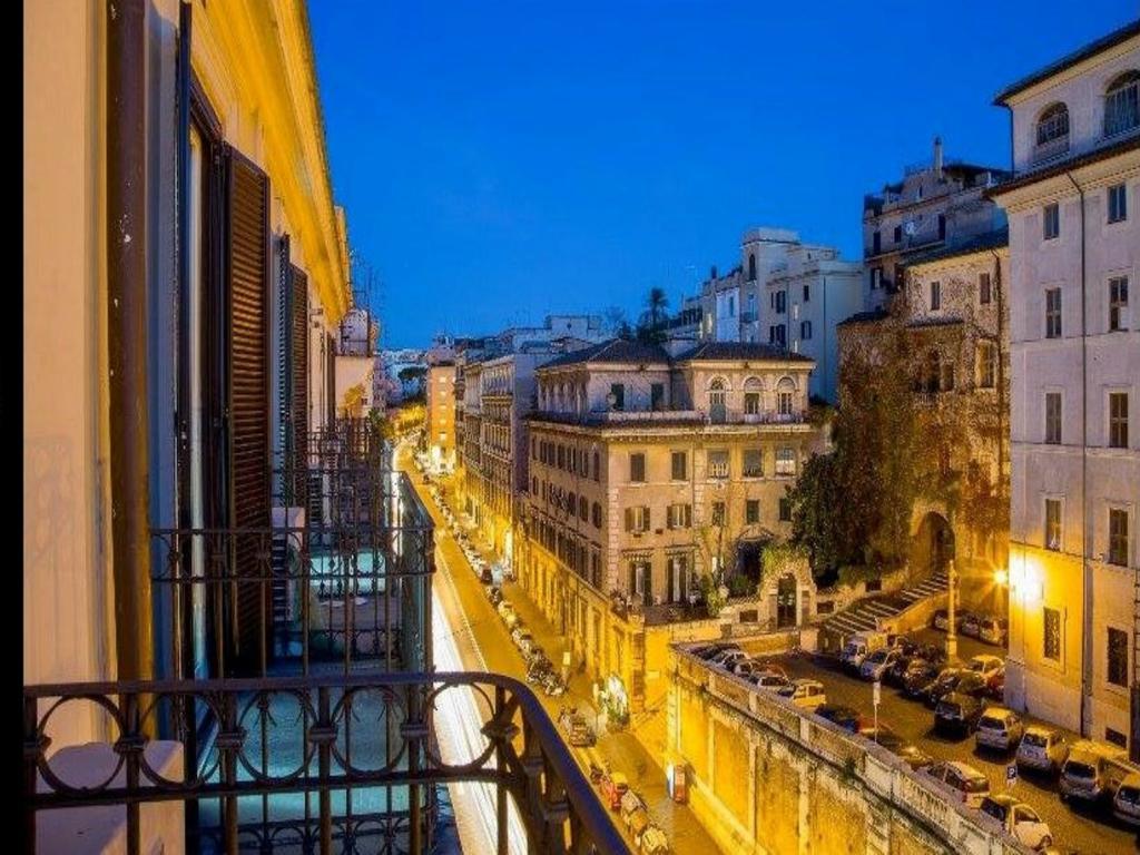 רומא Affittacamere Centro Cavour מראה חיצוני תמונה